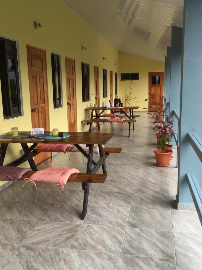 Hostal Casa Las Lajas 라스 라하스 외부 사진