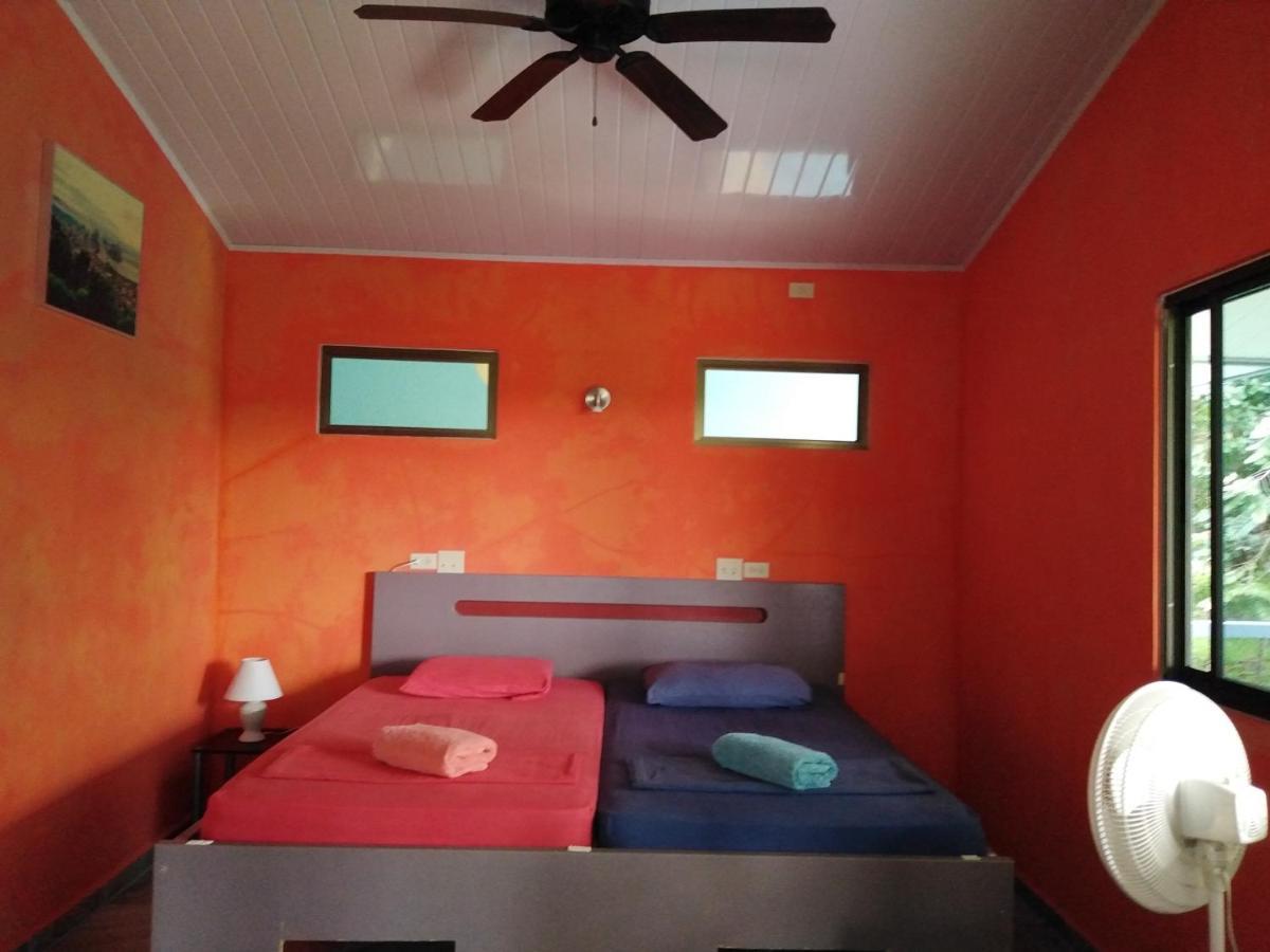 Hostal Casa Las Lajas 라스 라하스 외부 사진